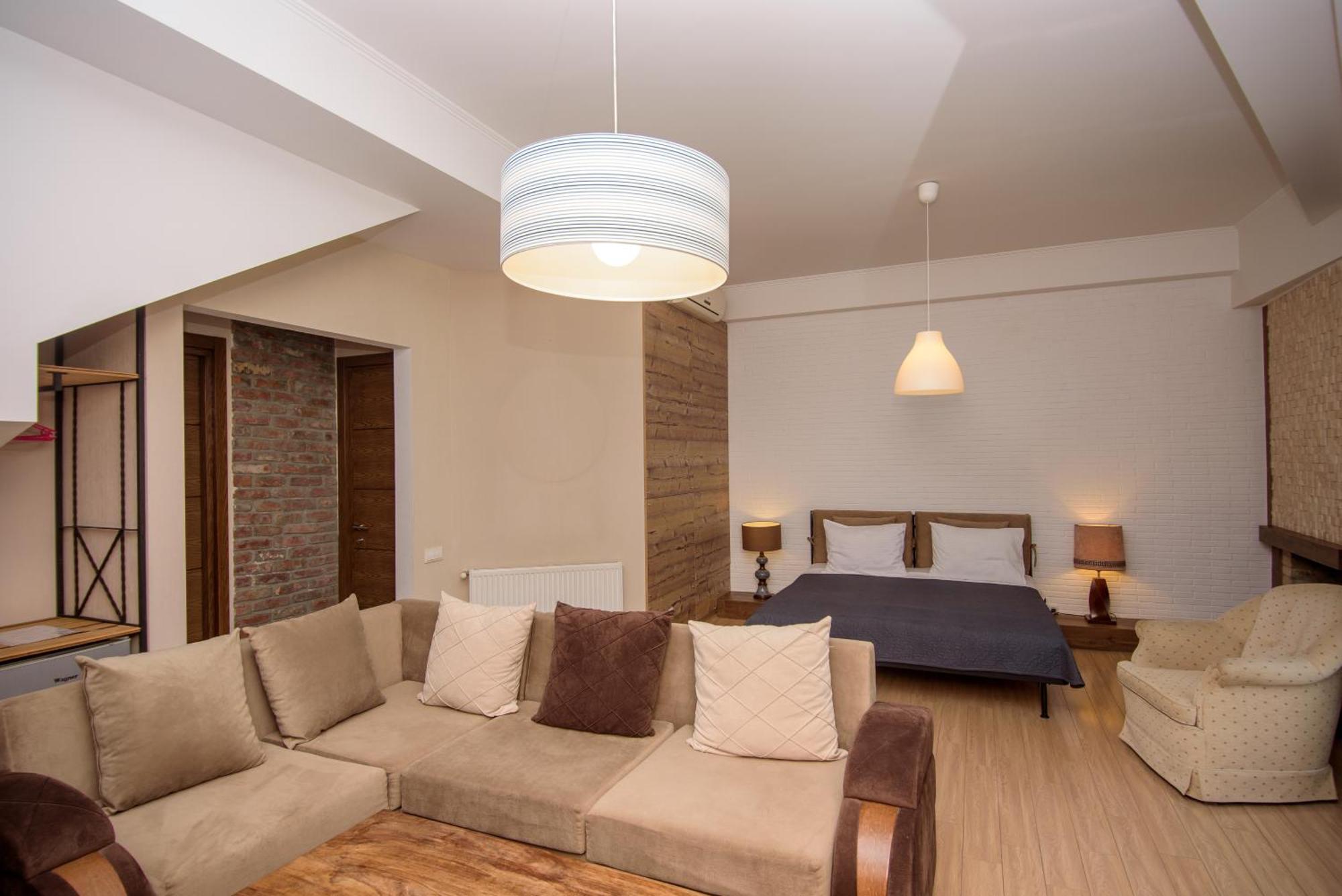 Hotel Libretto Tbilisi Esterno foto