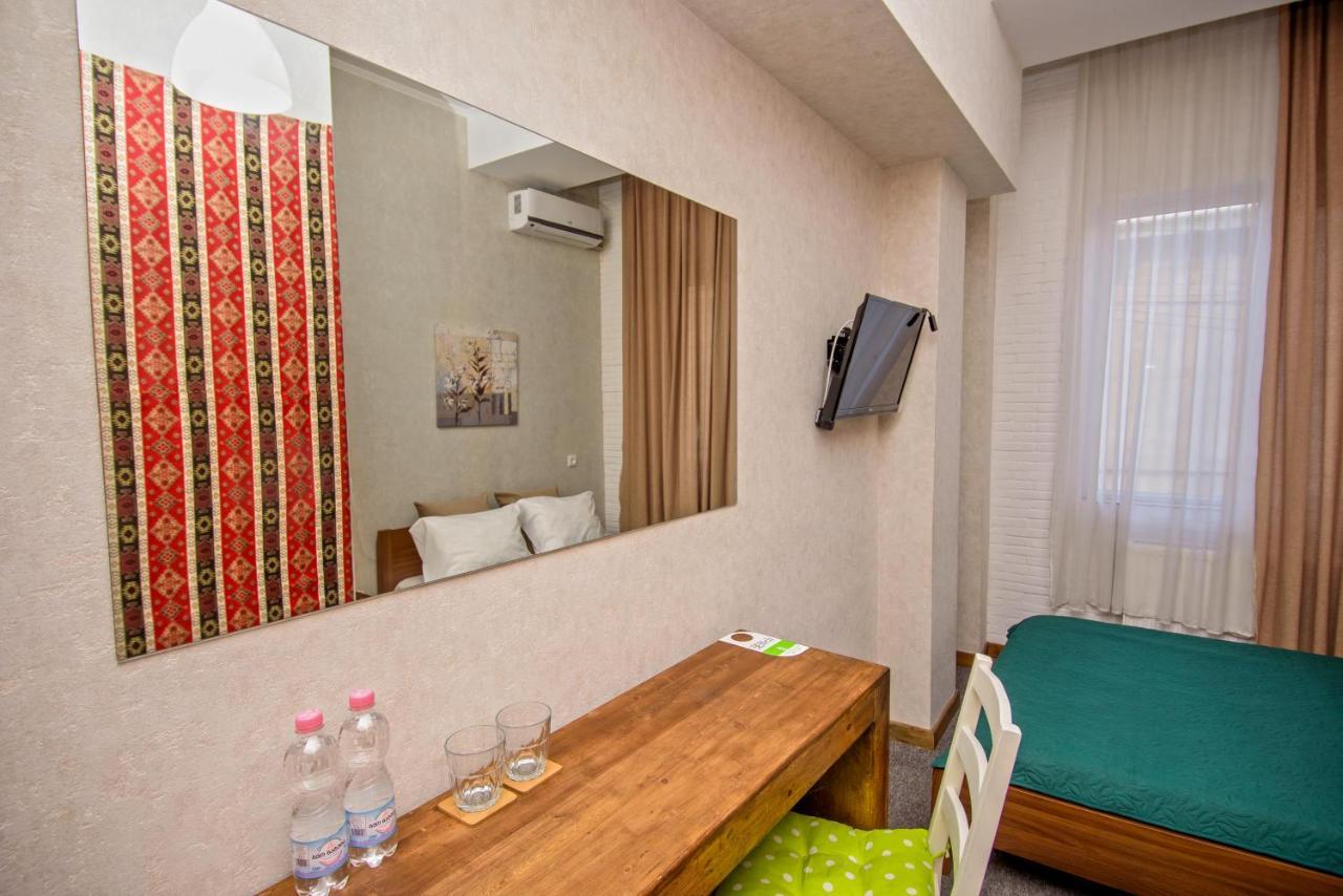 Hotel Libretto Tbilisi Esterno foto