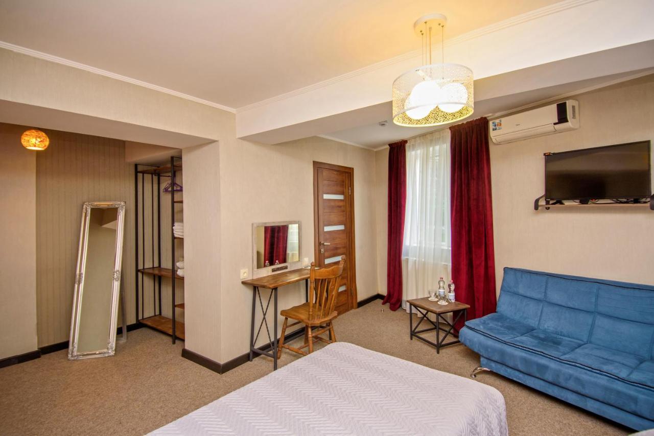 Hotel Libretto Tbilisi Esterno foto