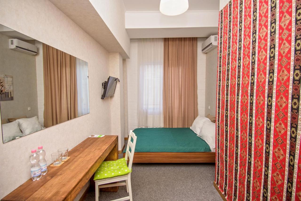 Hotel Libretto Tbilisi Esterno foto
