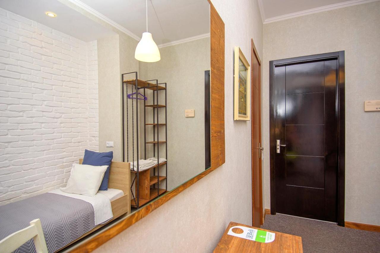 Hotel Libretto Tbilisi Esterno foto