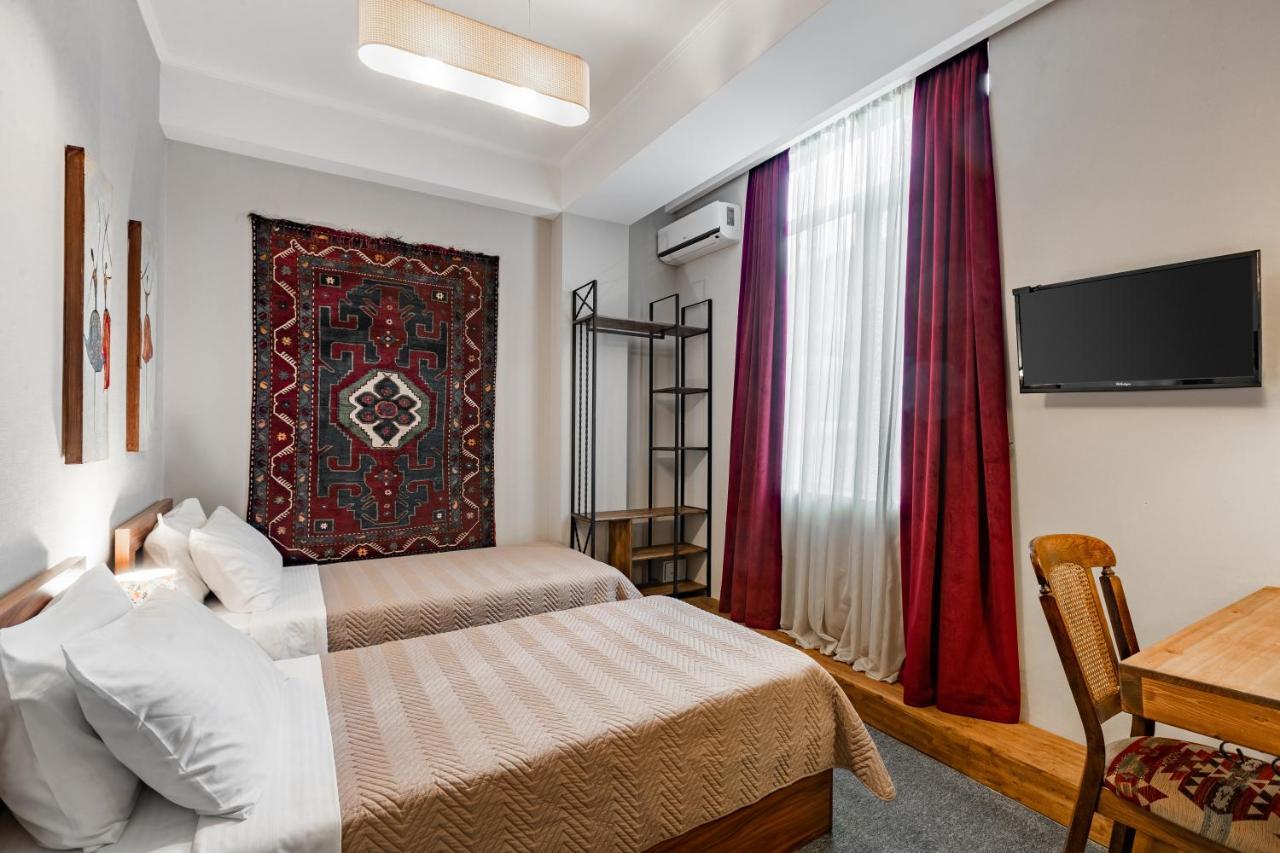 Hotel Libretto Tbilisi Esterno foto